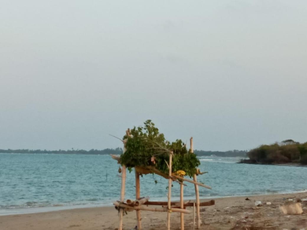Giman Free Beach Resort Passikudah Bagian luar foto