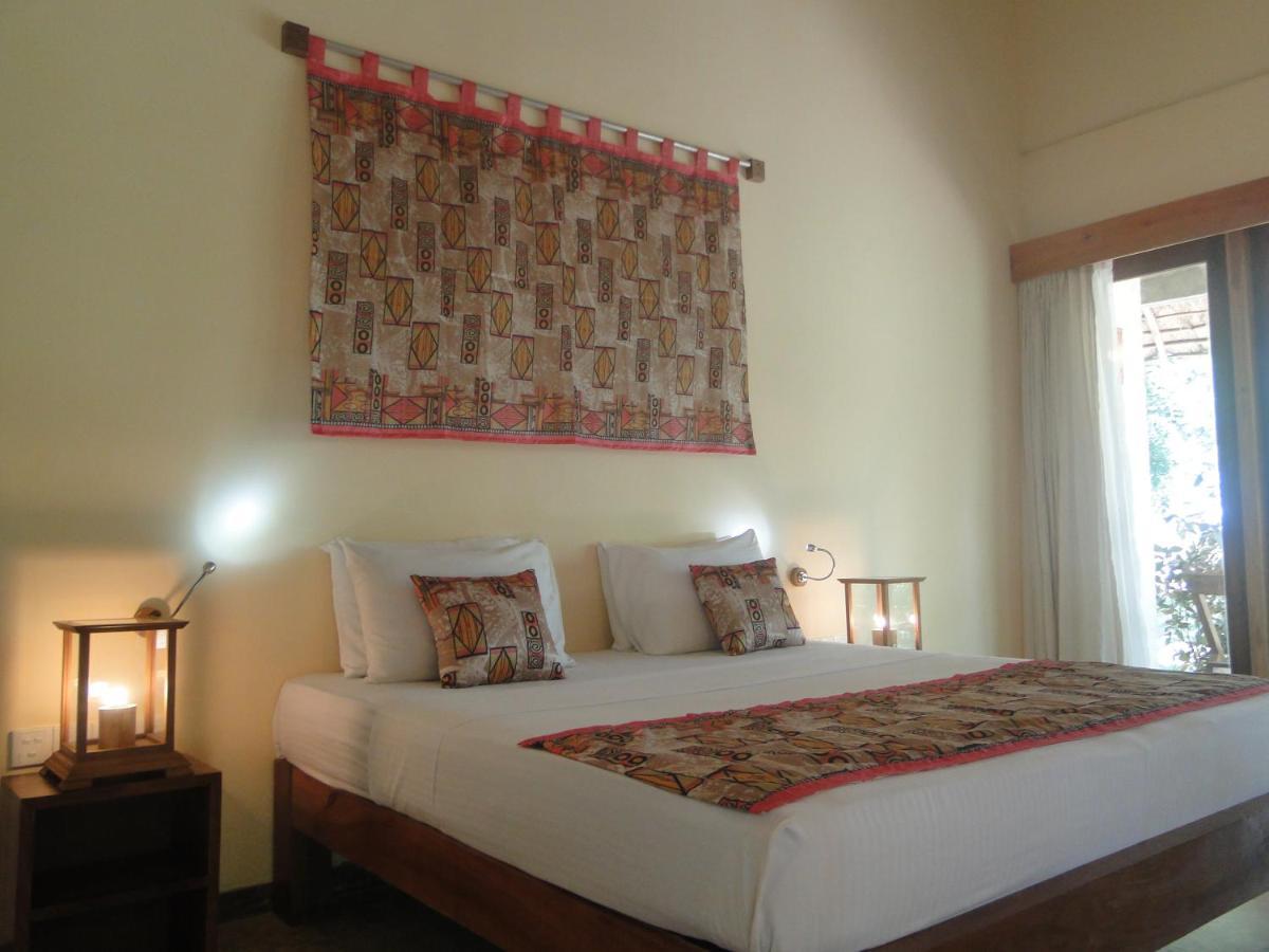 Giman Free Beach Resort Passikudah Bagian luar foto
