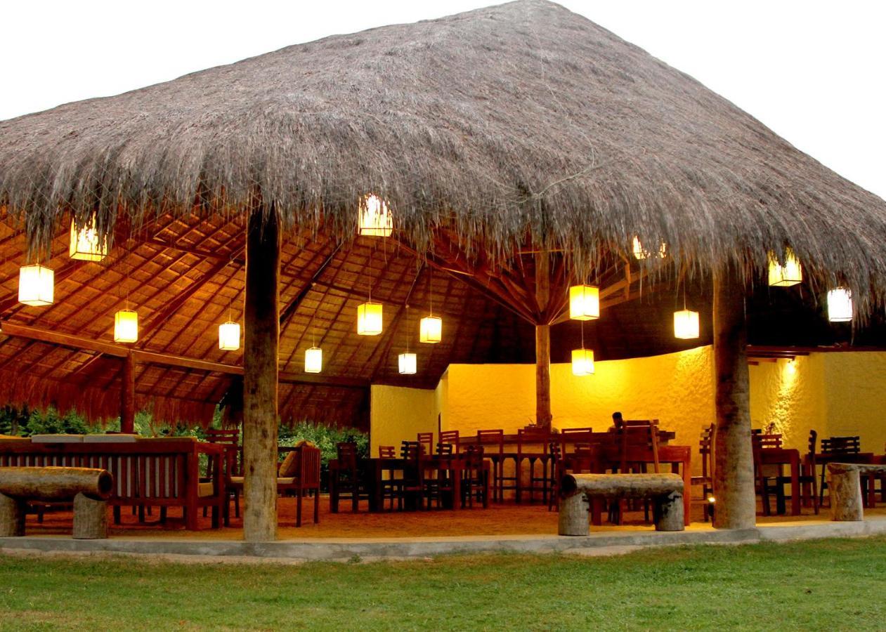 Giman Free Beach Resort Passikudah Bagian luar foto