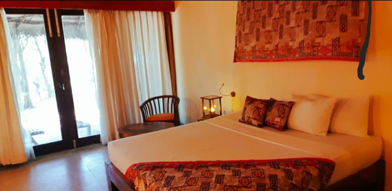 Giman Free Beach Resort Passikudah Bagian luar foto