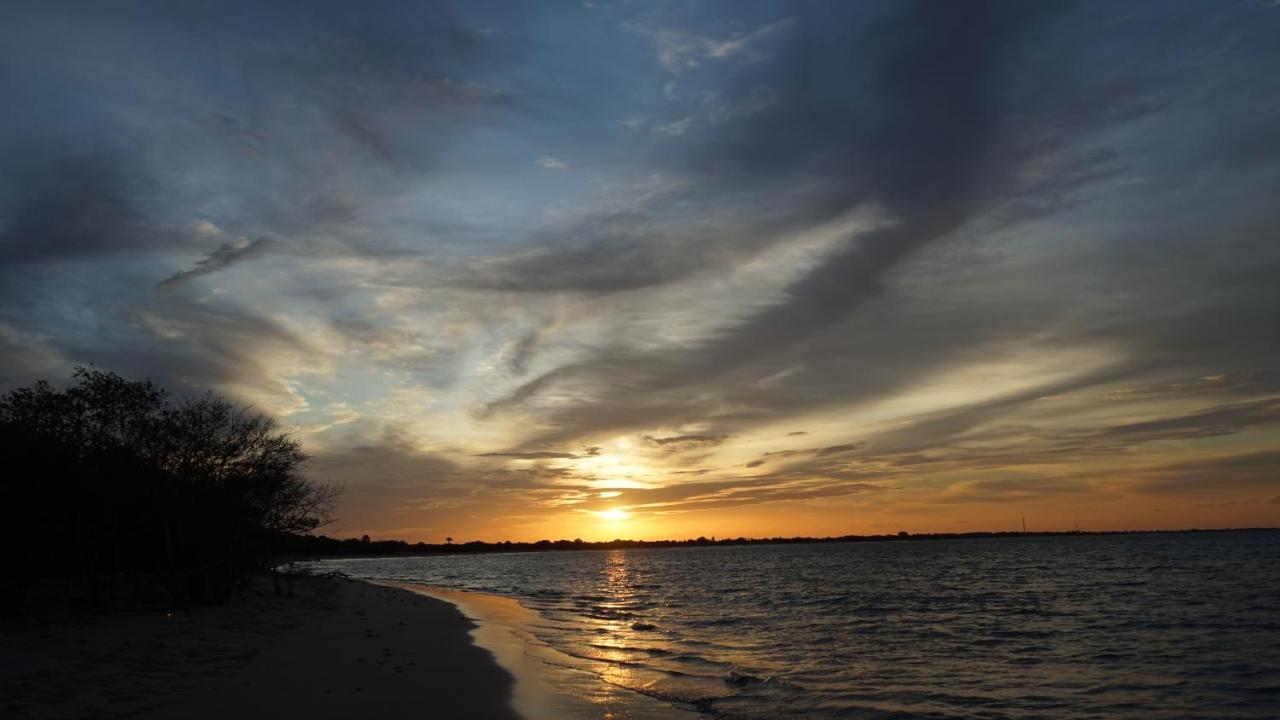 Giman Free Beach Resort Passikudah Bagian luar foto